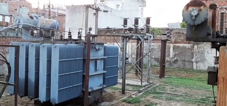 कांधला क्षेत्र में विद्युत विभाग ने चेकिंग अभियान चलाकर 10 घरों में पकड़ी बिजली चोरी, मुकदमा दर्ज