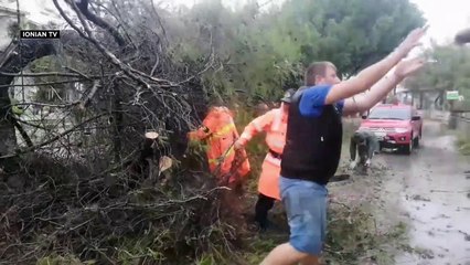 Hurrikán erejű vihar három görög szigeten