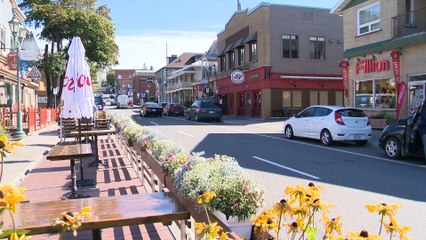 COVID-19: le gouvernement du Québec lance une vaste opération policière pour enrayer les comportements à risque