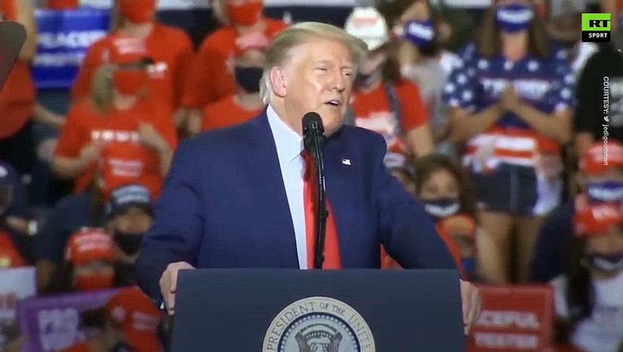 Donald Trump praises Dana White, Covington, Gaethje and Cejudo at rally