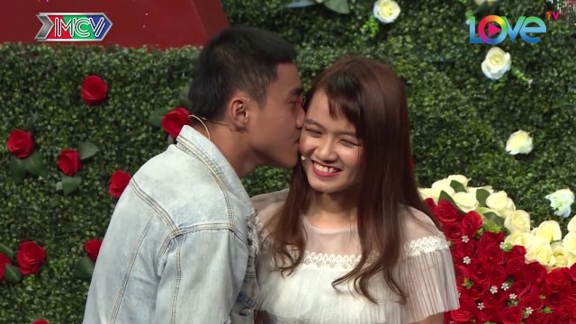 TỰ HÀO Ế LÀ DO QUÁ ĐẸP TRAI, CHÀNG TRAI MẤT NGAY NỤ HÔN ĐẦU TRONG BUỔI GẶP GỠ