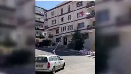 İnşaat işçilerinden ilginç kum taşıma yöntemi