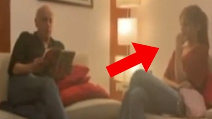Rhea Chakraborty और Mahesh Bhatt का old video आया सामने,  ये बातें करते दिखे दोनों | FilmiBeat