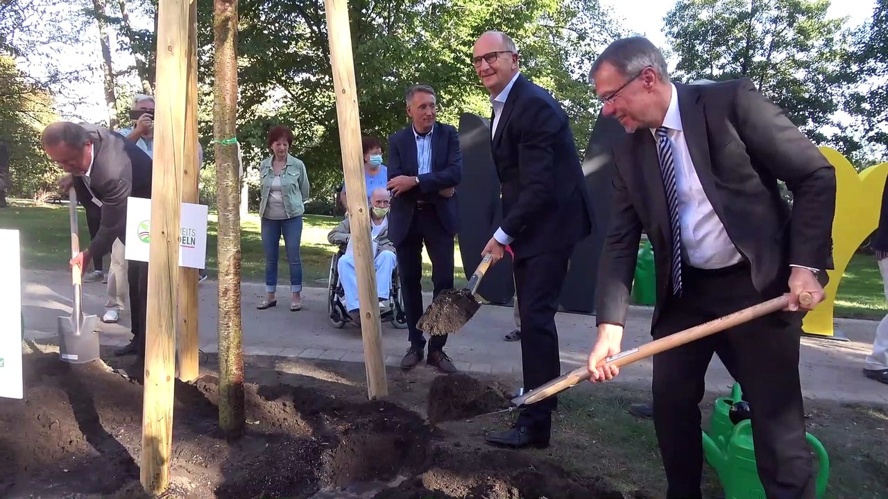Einheitsbutteln in der Landeshauptstadt Potsdam, Regierungschefs aus Berlin, Brandenburg, Sachsen-Anhalt und Thüringen nahmen teil