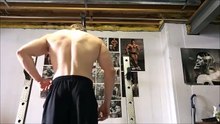 Deadlift muscle activation from behind