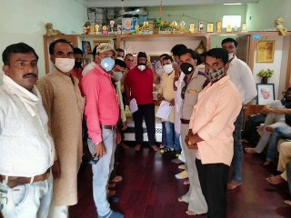 आजाद अध्यापक शिक्षक संघ में मंत्री हरदीप सिंह डंग को अपनी प्रमुख मांगो को लेकर दिया ज्ञापन