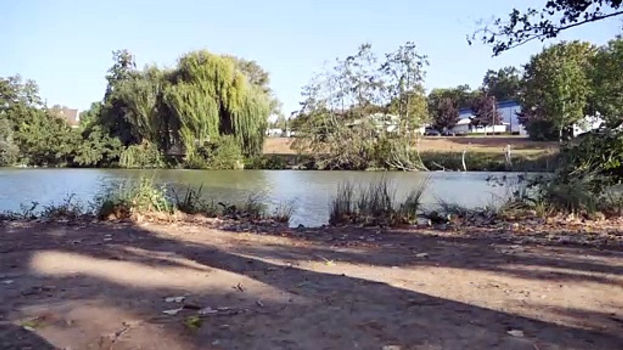 Lake & Shadow - Nature/Human (Creative Common Video 141)