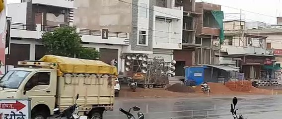 न्यूनतम और अधिकतम तापमान में इजाफा, लोकल सिस्टम से 5 मिनट हुई बारिश