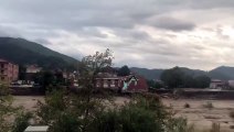 Uragano Mediterraneo, la furia dell'acqua fa crollare una struttura sanitaria