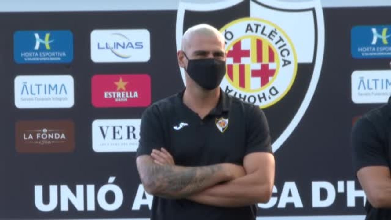 Víctor Valdés, presentado como entrenador del Unió Atlètica d'Horta