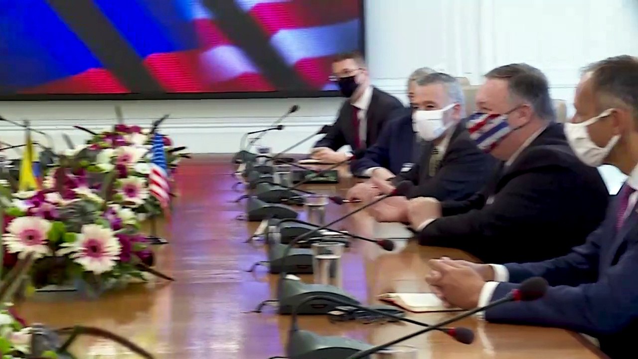 Presidente de Colombia llama a actuar contra Maduro por "crímenes de lesa humanidad"