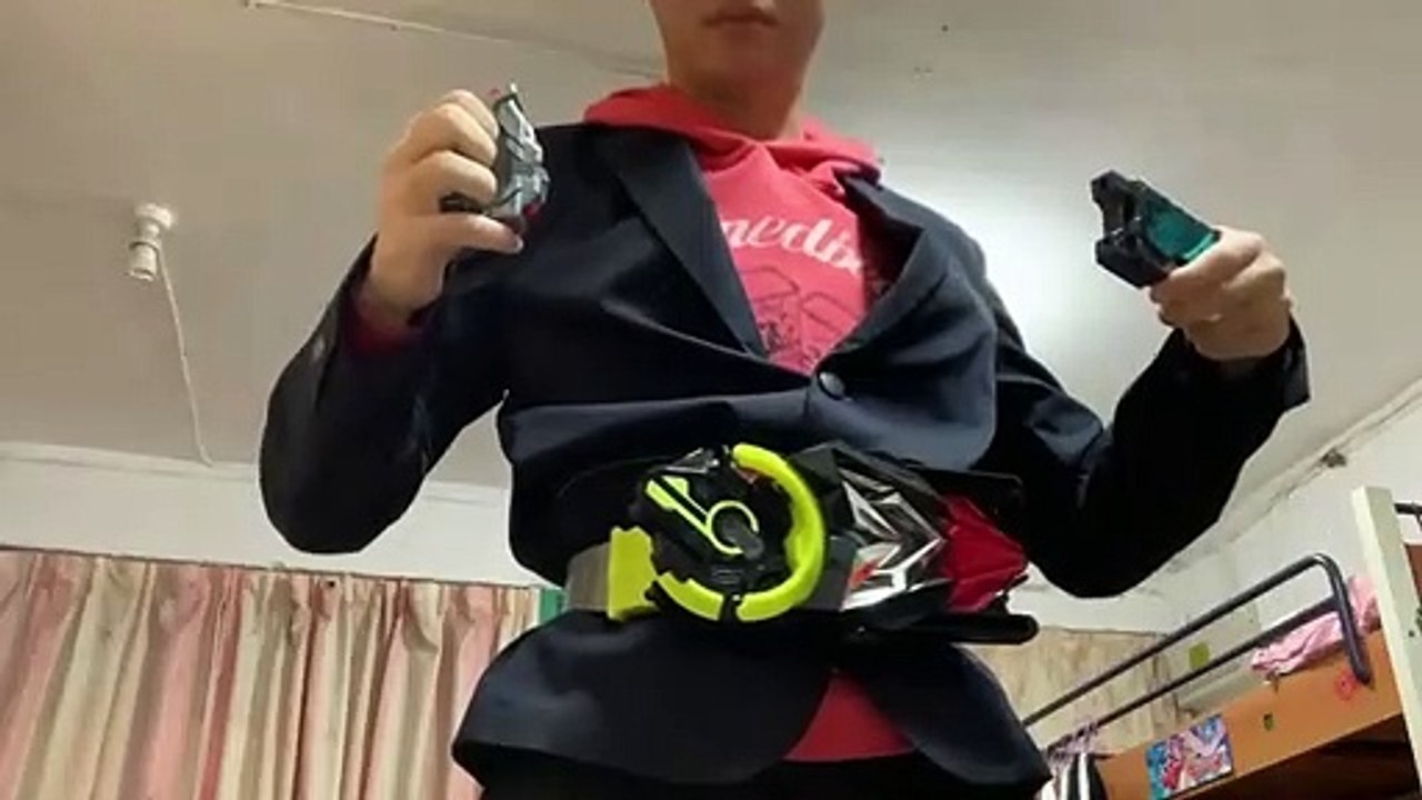 仮面ライダーゼロワン シャイニングアサルトホッパー 変身