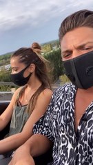 Rayane Bensetti au parc Asterix avec Denitsa Ikonomova.