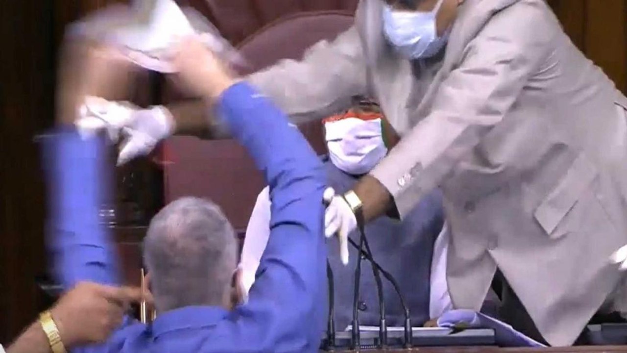 Uproar in RS on Farm Bills: TMC MP reached Chair, breaks mic