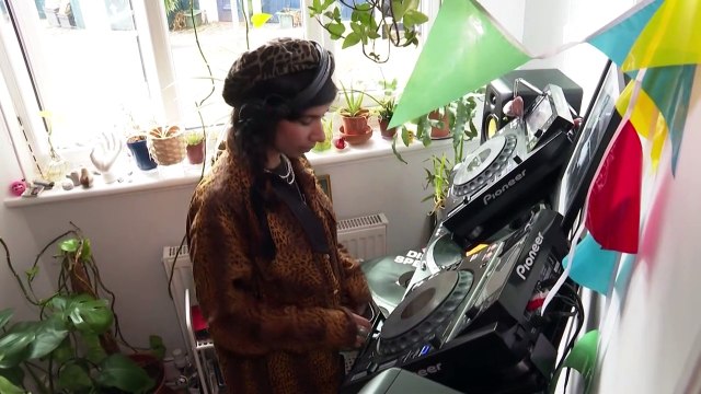 Shut UK nightclubs worry about not seeing light of day