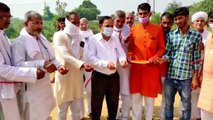 कांधला: कनयान में जिला परियोजना अधिकारी ने बैडमिंटन कोर्ट की रखी नींव