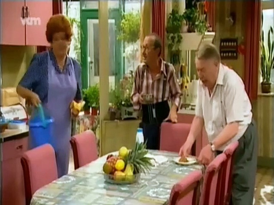 DE KOTMADAM SEIZOEN 14 AFLEVERING 1 NIKITA.