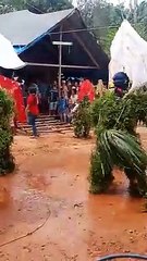 Bukung Kinyak adalah salah tarian ritual pengiring proses pemakaman dalam suku dayak yang beragama Hindu Kaharingan Kalimantan Tengah