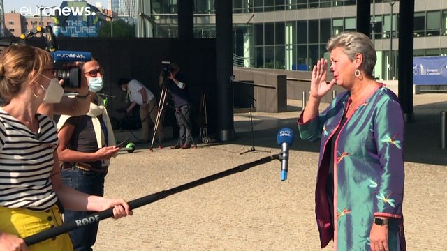 ΕΕ: Πρόβλεψη για υποχρεωτική αλληλεγγύη στο νέο σύμφωνο για τη μετανάστευση