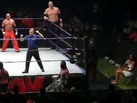 WWE Arena Santiago 2008 mensaje de rey mysterio