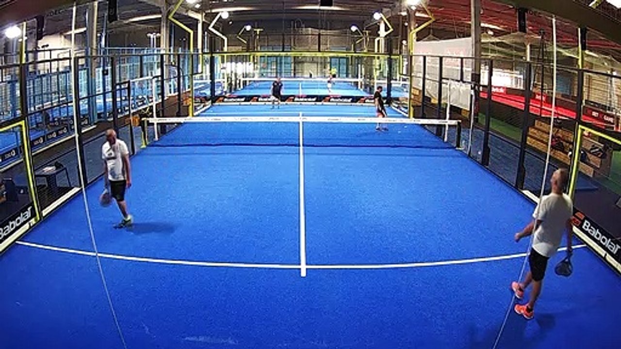 Puntaco #14 du Match du 11/09 à 14:04 - Court Babolat (4PADEL Bordeaux)