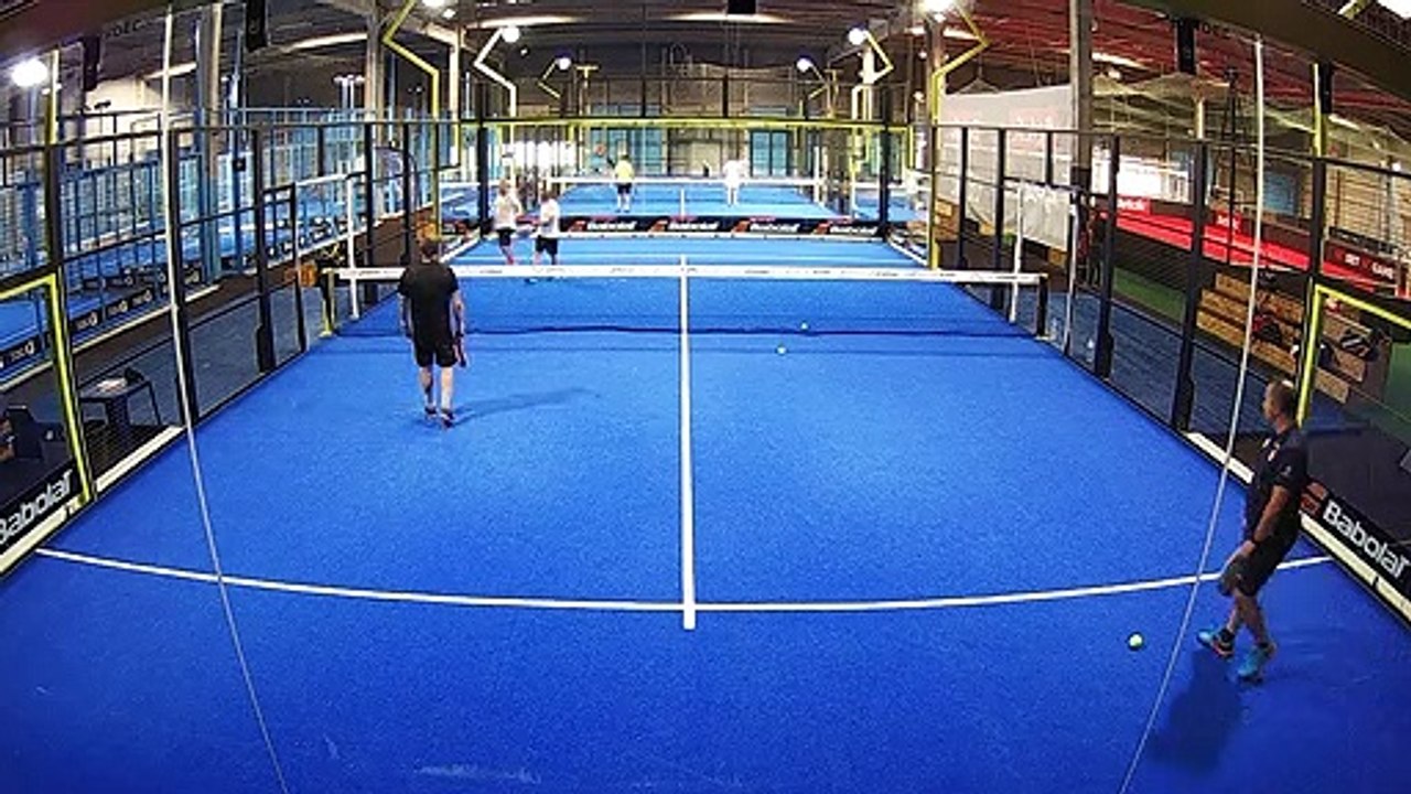 Puntaco #18 du Match du 11/09 à 14:04 - Court Babolat (4PADEL Bordeaux)