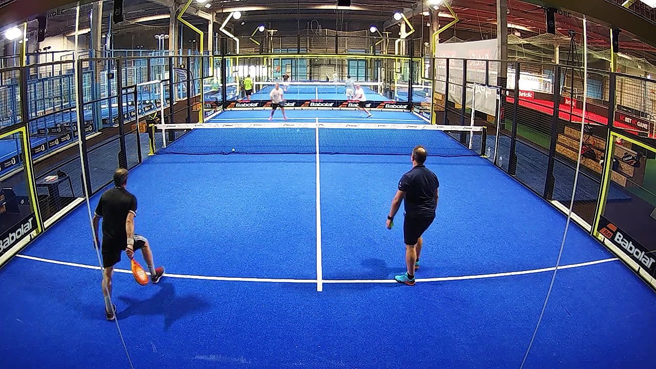 Puntaco #20 du Match du 11/09 à 14:04 - Court Babolat (4PADEL Bordeaux)