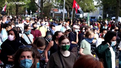 Alemães pedem ao governo para acolher migrantes desalojados de Moria