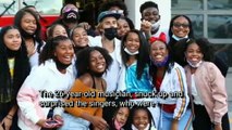 Justin Bieber Surprises A Group of Fans Who Were Performing His New Song ‘Holy’