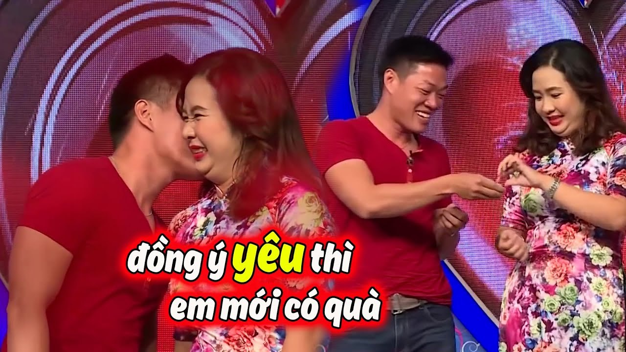 Nụ Hôn Liên Hoàn Của Cặp Đôi VỪA GẶP ĐÃ YÊU, Cho Hôn Thì MỚI CÓ QUÀ | BMHH