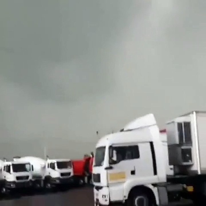 Un vent froid et violent passe par la Russie