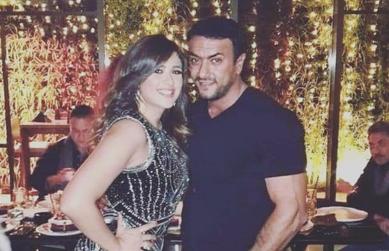 لزمة مشتركة بين ياسمين عبد العزيز وأحمد العوضي تفجر ضحك الجمهور
