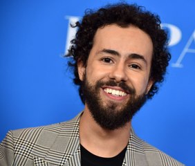 رامي يوسف Ramy Youssef ورد فعل غريب بعد خسارته جائزة الإيمي Emmys 2020