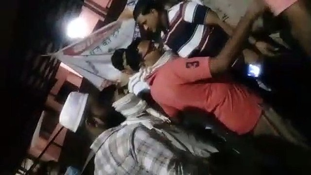 कांधला राजकीय अस्पताल में ग्राम प्रधान प्रत्याशियों के समर्थकों में मारपीट, 17 गिरफ्तार