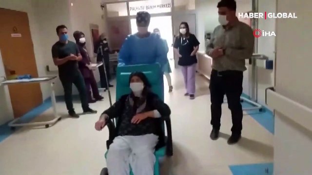 104 yaşında Covid-19'u yendi