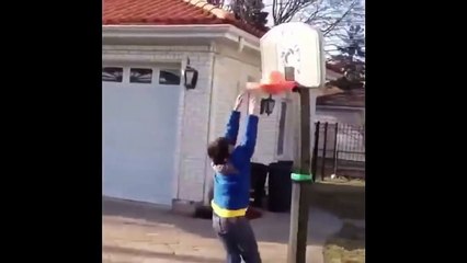 34 CUANDO ERES PESIMO PARA EL DEPORTE -  WHEN YOU ARE SORRY FOR SPORT