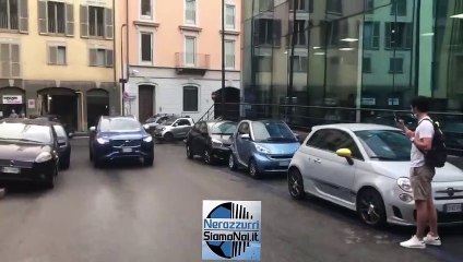 Vidal arrivato nella sede dell'Inter