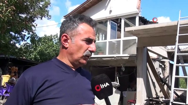 Sinop’ta evi yanan aile yardım bekliyor