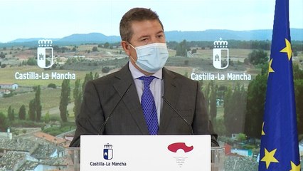 Page anuncia su ley antiocupación con penas más duras