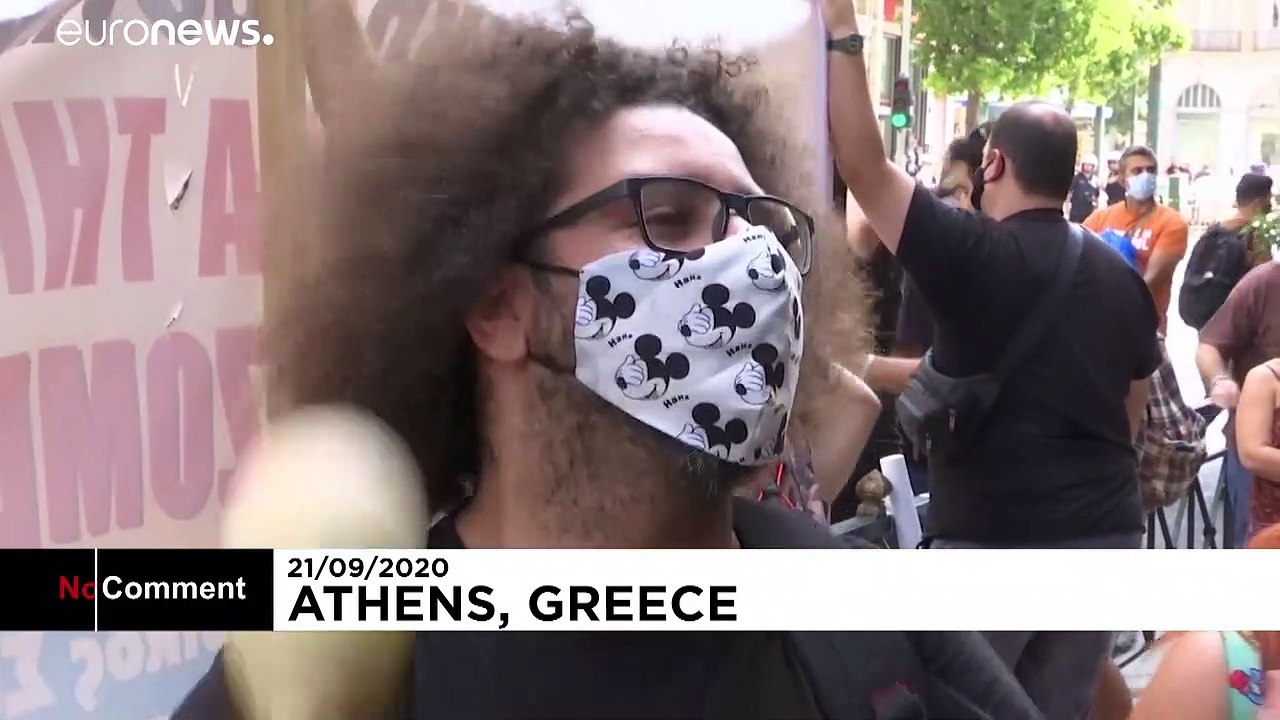 Athen: Künstler-Demo gegen schärfere Corona-Bestimmungen