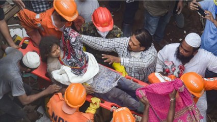 Скачать видео: Bhiwandi: 20 dead in building collapse near Mumbai