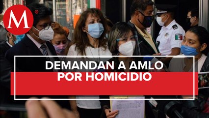 下载视频: Padres de niños con cáncer denuncian a AMLO por homicidio, lo culpan por desabasto de medicamentos