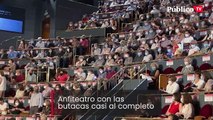 Coronavirus - Les images de la révolte des spectateurs à l'Opéra de Madrid qui protestent contre le non-respect des règles de distanciation et font interrompre une représentation