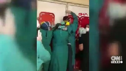 Ankara'da silahlı kavgada ölenin yakınları hastanede sağlıkçılara saldırdı! | Video