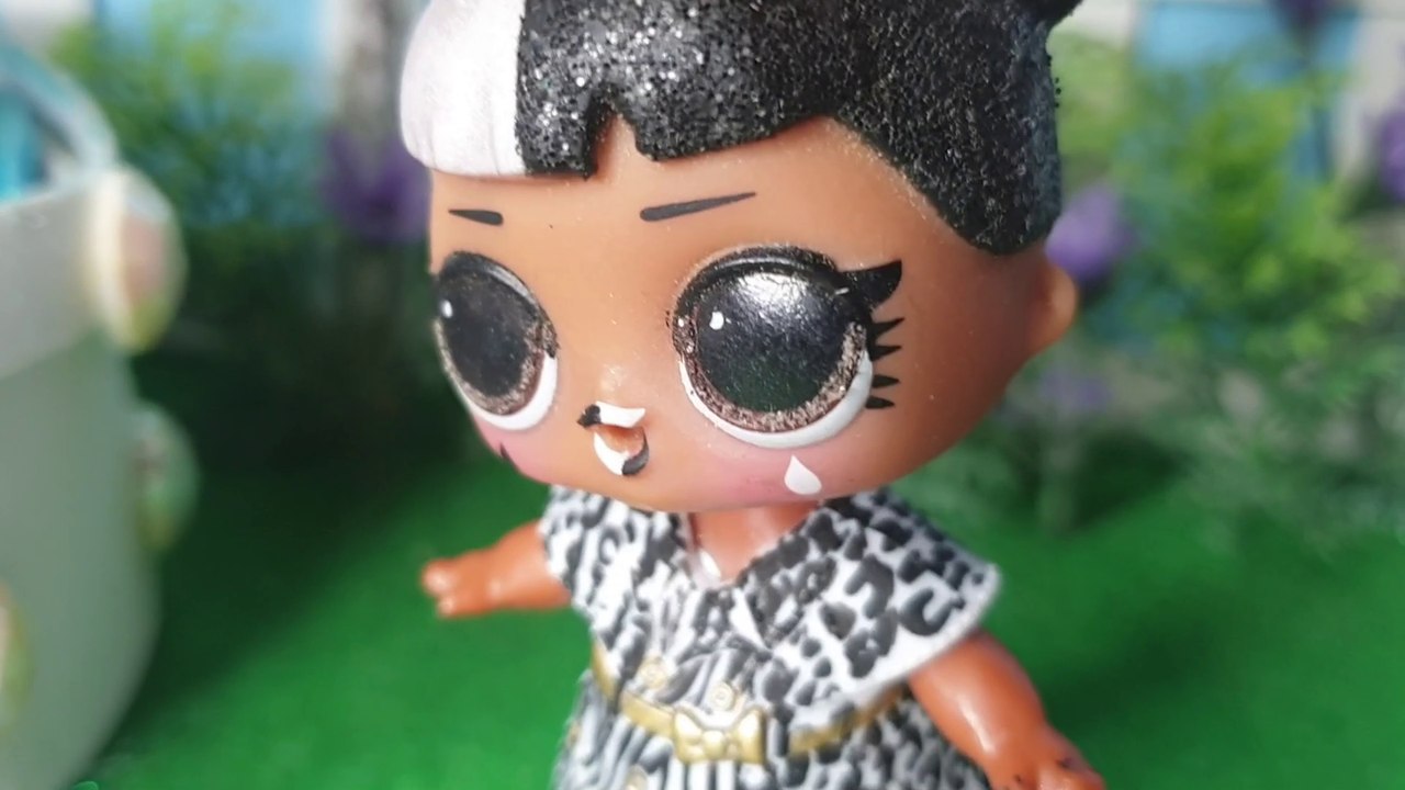 Melanie ha scoperto qualcosa sul fidanzato di Glitter! [Storie della Città Alta  Ep. 15]