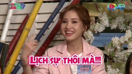 Kim Nhã, Thanh Tú bất ngờ bị gấu cho ăn bơ vì quen trai lạ