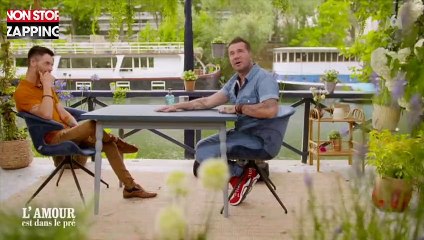 L’amour est dans le pré : un candidat embrasse un prétendant malgré le coronavirus (vidéo)