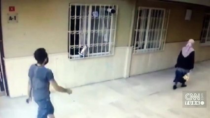 Kadının cüzdanını çalan şüpheli tutuklandı | Video