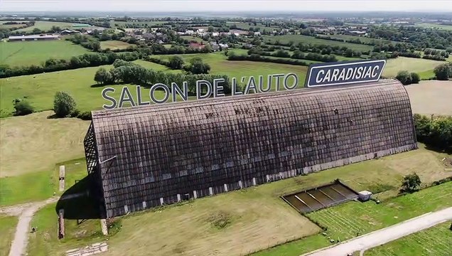 Le stand Fiat au Salon de l’auto Caradisiac 2020