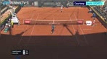 Télécharger la video: Brilliant Hanfmann dumps Monfils out of German Open